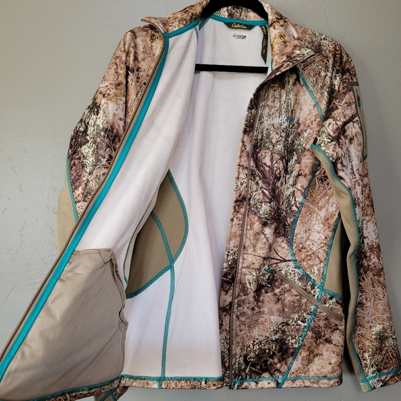 Cabela's OutfitHer Jacket - Picture 3 of 8